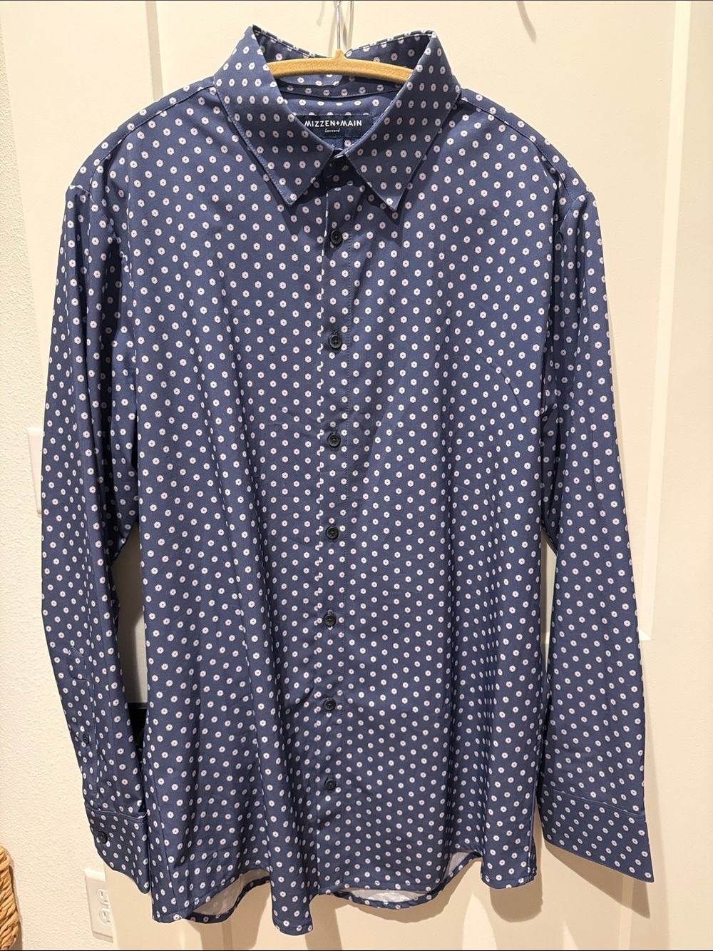 Mizzen+Main Leeward Navy Blue Shirt with Light Blue & Light Pink Flower Design
